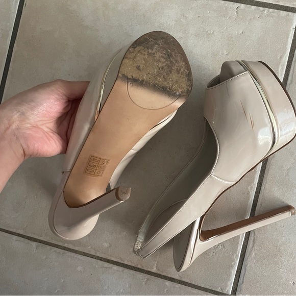 Aldo Mesiano nude patent heels size 6 - Picture 2 of 4